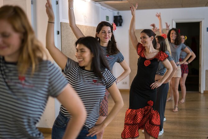 Learn Flamenco in 90 minutes - Gift flower - Your instructors: Alera, Esther, and Alba’s approach
