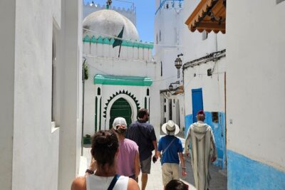Morocco Express: Private Tour Tangier from Seville AllInclusive - Tarifa Stop: A Short Reset Before Tangier