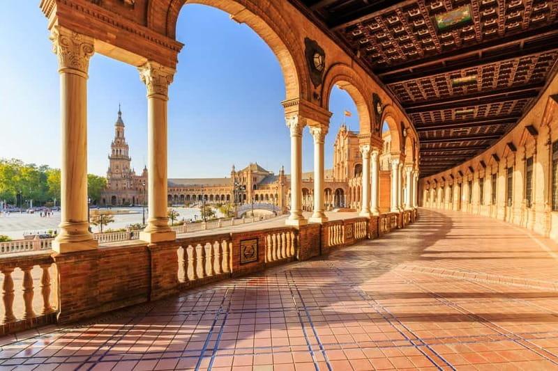 NOSIESTA | Guided E-Bike Tour Sevilla | ENGLISH (NATIVE) - Getting started at C. Castilla (and why it matters)