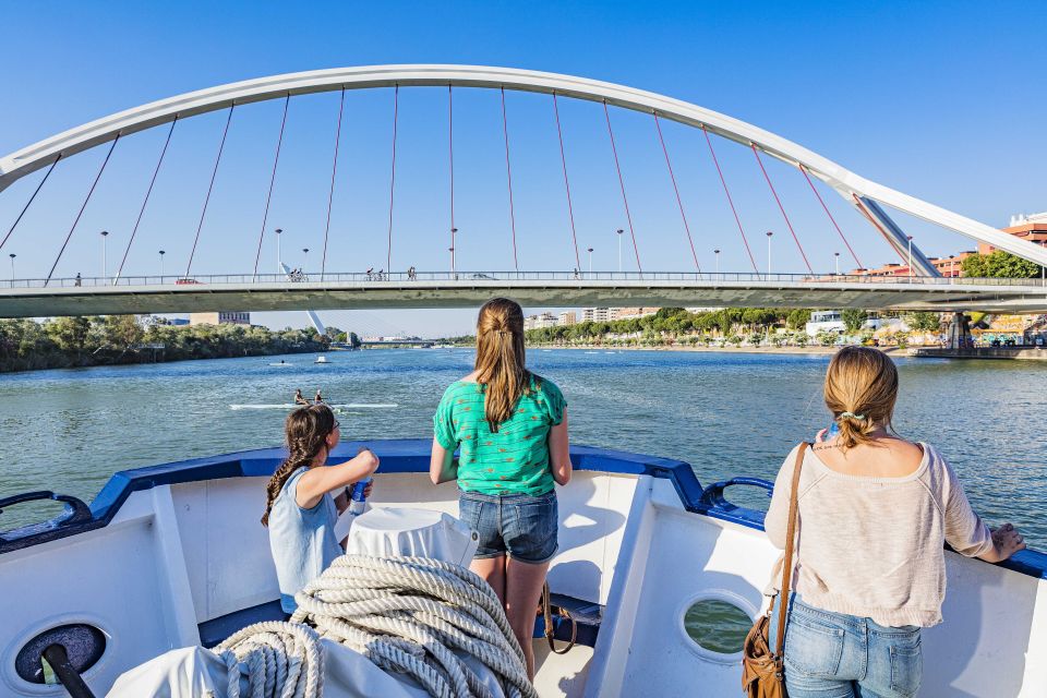 Panoramic Guadalquivir Cruise + Flamenco Show & Walking tour - Flamenco at Teatro Pathé (Cuna 15): A Show Built for Your Evening