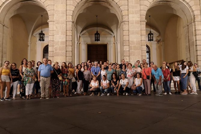 Paranormal Seville Tour in Spanish - What kind of history you’ll hear (and why it works at night)