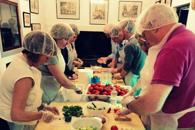 Private Cooking Class in Traditional Andalusian Housing - A note before you book