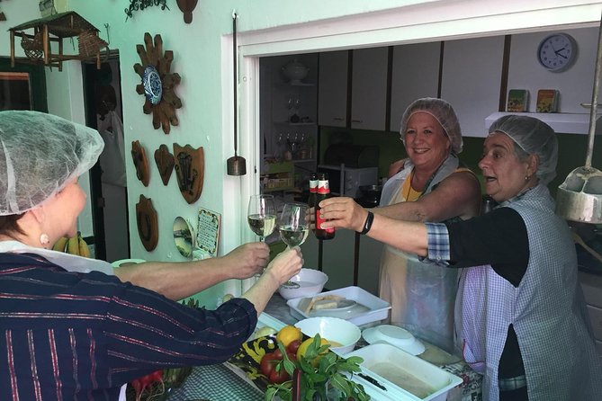 Private Cooking Class in Traditional Andalusian Housing - Mercado de Triana: learning to shop for salmorejo and more