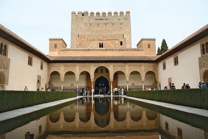 Private Granada Alhambra Tour from Seville - Quick hits: What makes this private Granada day work