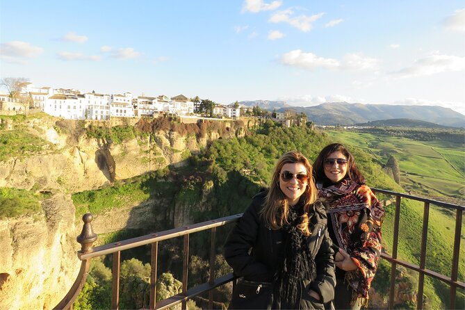 Private Guided Day Trip to the White Villages and Ronda - Zahara de la Sierra: white walls, mountain air, and an olive-oil lesson