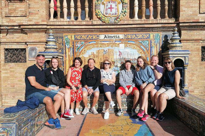 Private personalized Seville street tour of 2.5 hours - Archives of India and the Jewish Quarter: stories tied to place