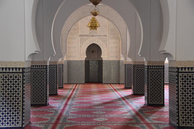 Private Tour: Day through Gibraltar and Morocco, Tangier from Seville - Crossing into Tangier: Cape Spartel and the Kasbah streets