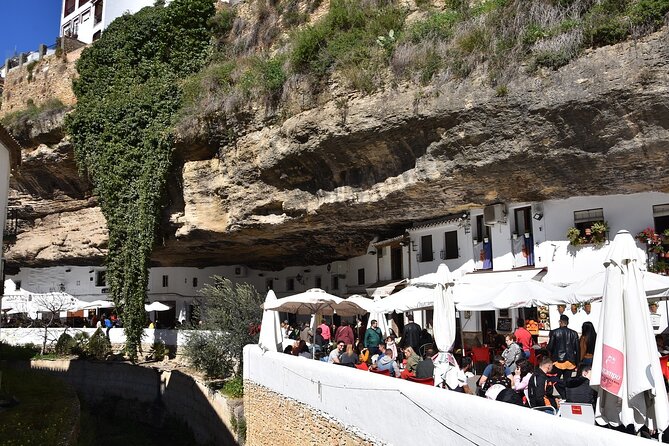 Private Tour from Seville to Setenil and Zahara and Ronda - Stop 2: Setenil de las Bodegas and the value of unhurried time