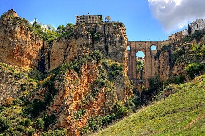 Private Tour Ronda and White Villages from Seville - Price and value: what you’re really buying