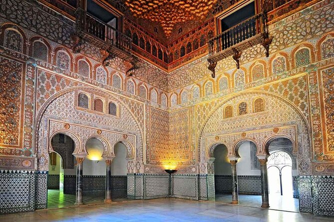 Private visit to the Real Alcazar of Seville (tickets included) - Should you book this private Alcázar visit?