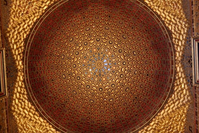 Private Walking Tour Alcazar and Cathedral in Sevilla - The real value: a private guide who adjusts to your pace
