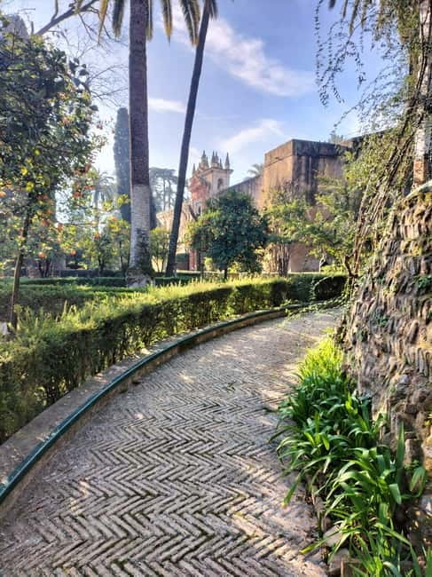 Real Alcázar of Seville Skip-the-Line Private Tour - Stop 1: Palacio Mudéjar (Pedro I) and the First Big Architectural Read