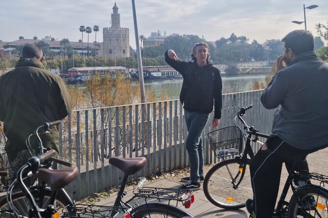 Rent your bike in Seville - Picking Up Your Bike in Seville’s Old Town (Casco Antiguo)