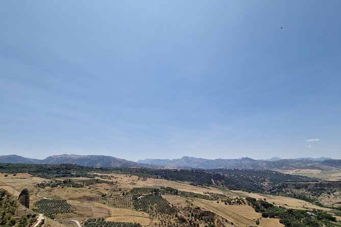 Ronda and White Villages Private Day Trip from Seville - Zahara de la Sierra’s Mirador del Peñón: views with a purpose