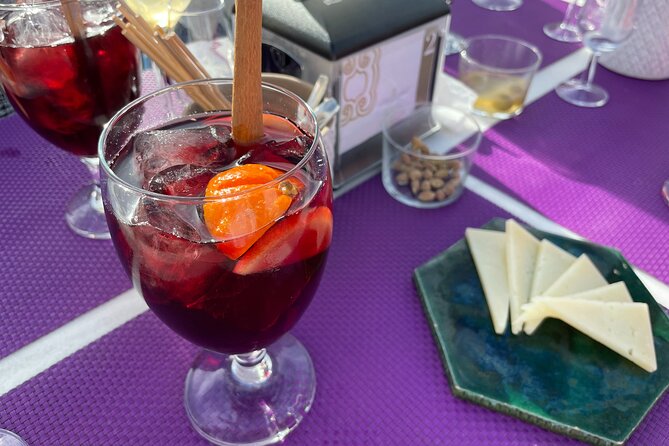 Sangria Tasting Experience - Timing and group size: why it feels intimate