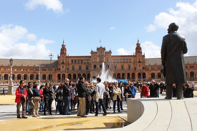Secretos del Parque María Luisa & Plaza de España Tour en Español - A 2-hour Spanish walk with smart pacing and a park-ending route