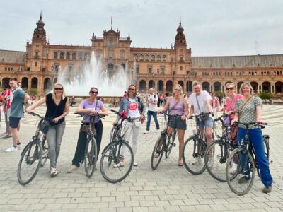 Sevilla: 100% Nederlandstalige Highlights Tour op E-BIKE - What $50 buys you: value in time, guide, and ease