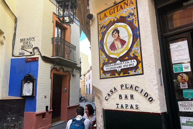 Sevilla: Essential Private Tour - Plaza de España: where grand scale does the talking