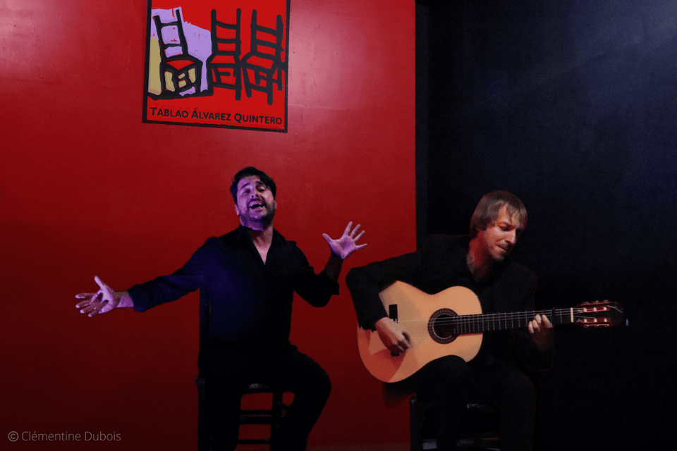 Sevilla: Flamenco Show at Tablao Álvarez Quintero - Seats, photos, and the small rules you should plan around