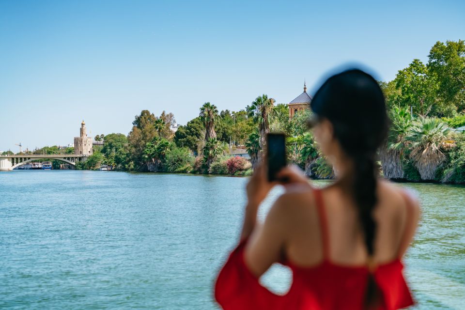Seville: 1-Hour Guadalquivir River Sightseeing Eco Cruise - How the Onboard Bar Fits the Experience (and What to Expect)