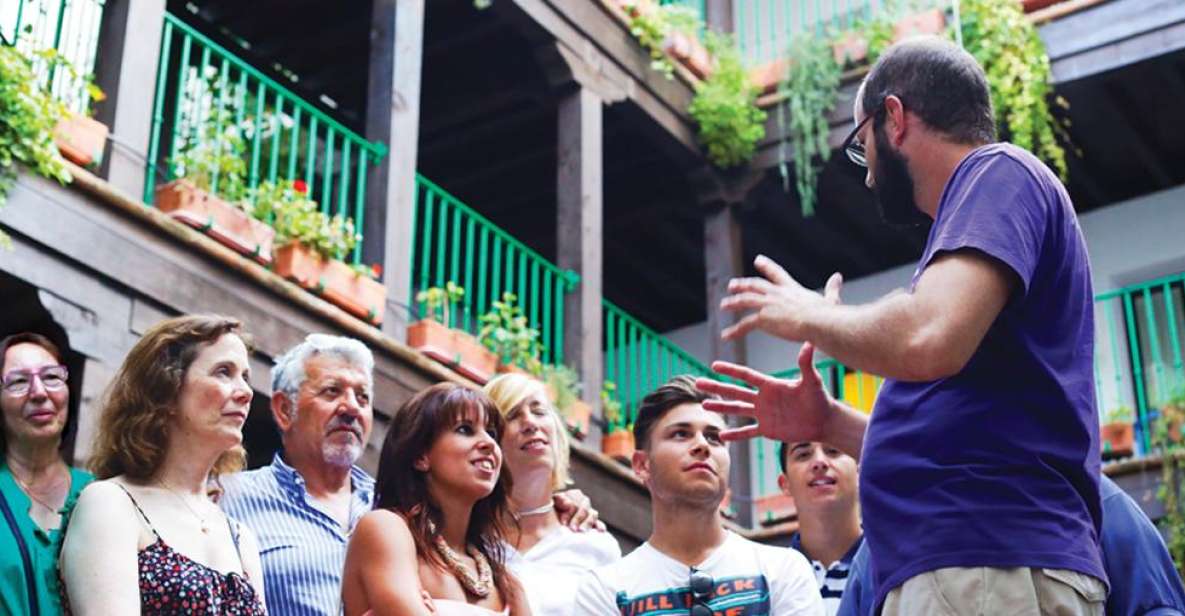 Seville: 1-Hour Walking Tour Barrio de Santa Cruz - Key Highlights You’ll Actually Notice