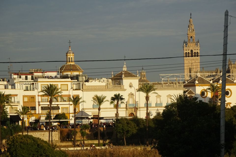 Seville: 2.5-Hour Evening Electric Bike Tour - Bridge of Triana and two perspectives that feel worth it