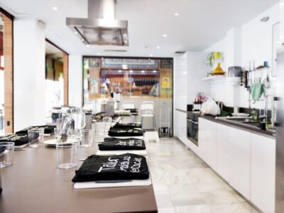 Seville: 3.5-Hour Spanish Cooking Class & Triana Market Tour - Inside Stalls 75–77: How the Cooking Workshop Actually Runs