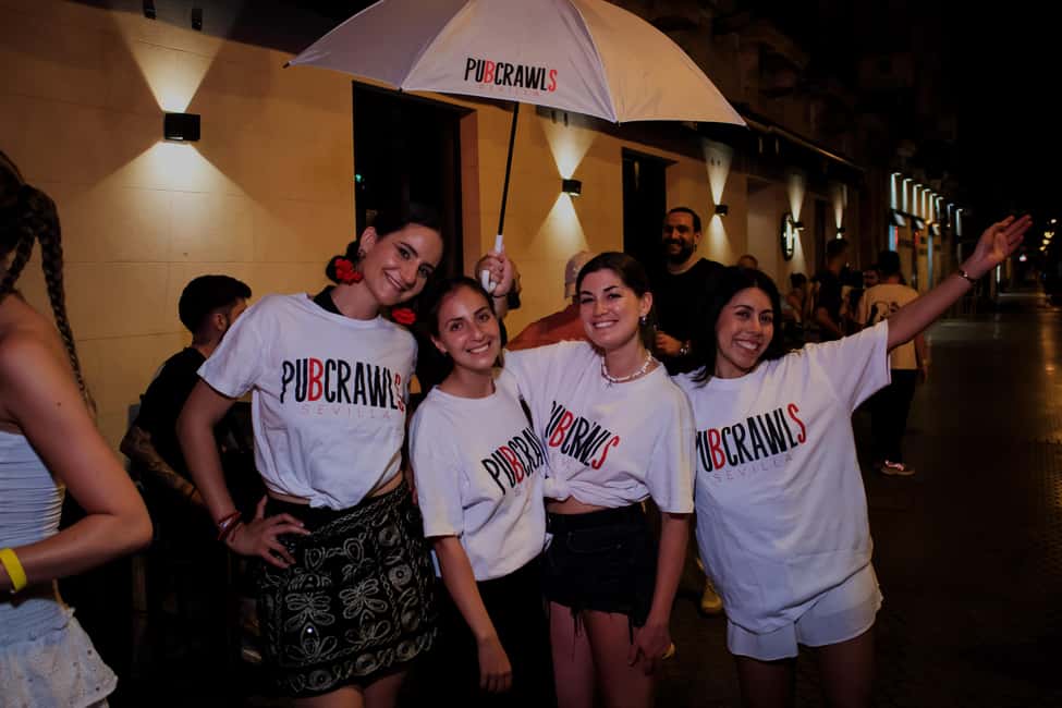 Seville: 3 Bars Pub Crawl + VIP Club Entrance & 3 Free Shots - Key things to know before you go