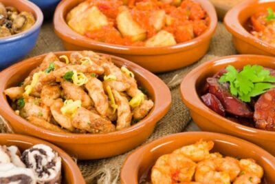 Seville: 3-Hour Tapas Tour by Bike - Meeting at Centerbici: Logistics That Affect Your Day