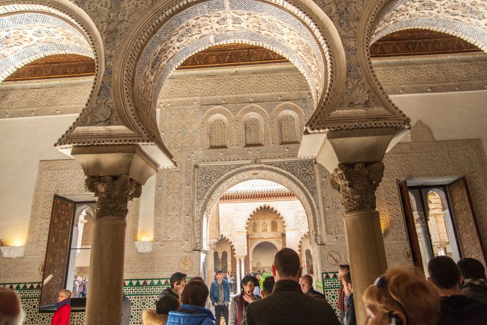 Seville: Alcázar and Cathedral Entry Ticket and Guided Tour - Practical rules that you should follow (before you reach the gates)