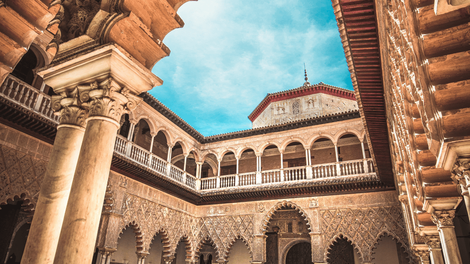 Seville: Alcazar, Cathedral, and Giralda Skip-the-Line Tour - Entering Seville Cathedral: Gothic Scale and the Art You’ll Actually Notice