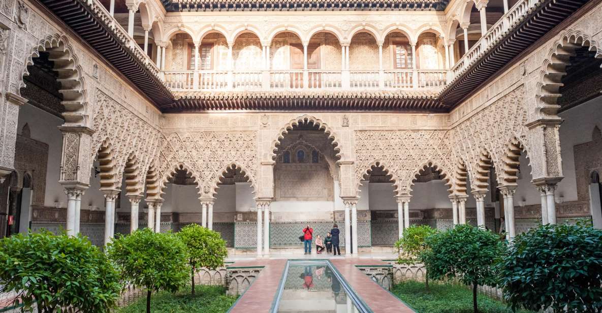 Seville: Alcázar Guided Tour - Mudéjar palaces and mixed styles: how to read what you’re seeing