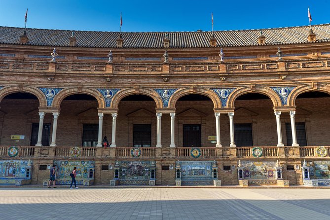 Seville & Alcazar Skip the Line from Cadiz Port (Cruisers Only) - Seville Cathedral and Giralda Views: The Big Moment, Without the Full Spend