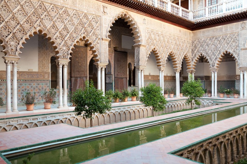 Seville: Alcazar Skip-the-Line Guided Tour with Tickets - Key highlights you’ll feel right away
