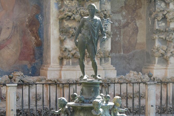Seville Alcazar Tour - Meeting at Plaza del Triunfo: Simple Logistics That Prevent Headaches
