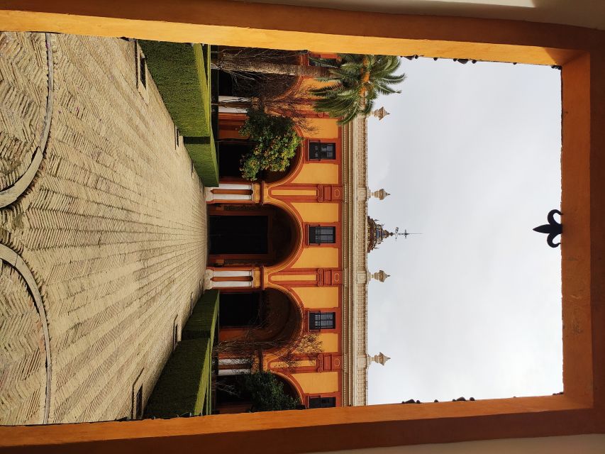 Seville: Alcázar Tour with Tickets Included - Meeting Point Reality Check: How to Avoid a Start-of-Tour Snag