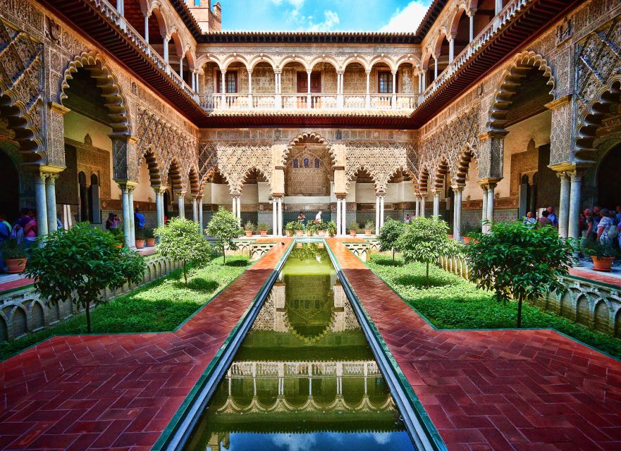 Seville: Alcázar Tour with Tickets Included - Patio del Crucero: Where the Palace’s Logic Becomes Visual