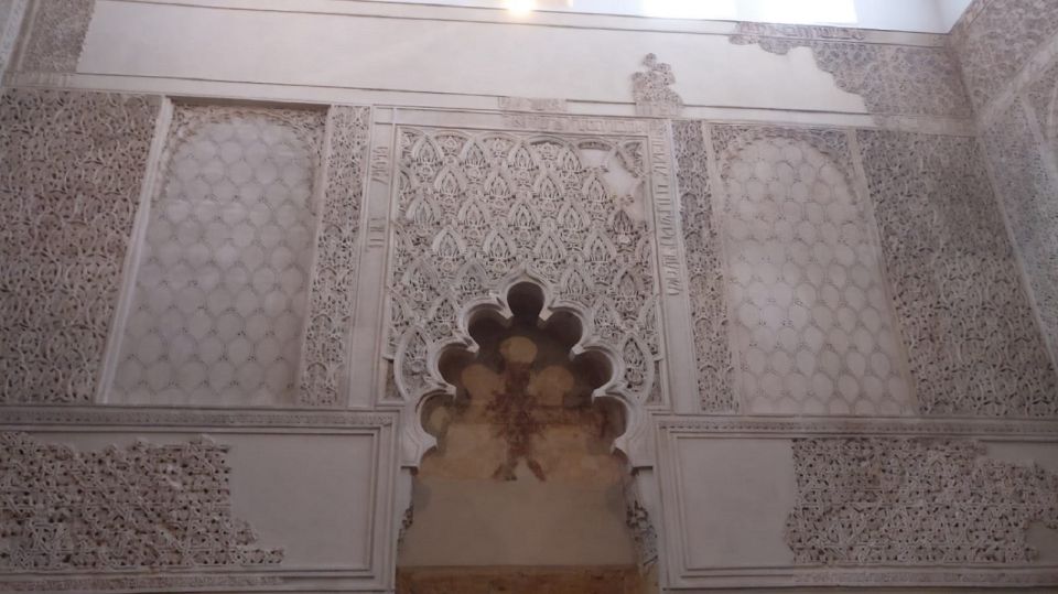 Seville: Alcázar Tour with Tickets Included - Underground Cisterns: The Practical Surprise Stop