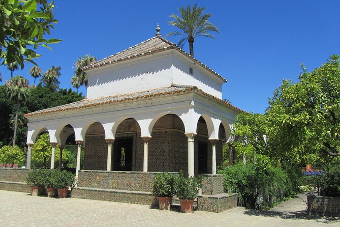 Seville Alcazar Tour - Gardens, Fountains, and the “Man vs Nature” Story You’ll Notice