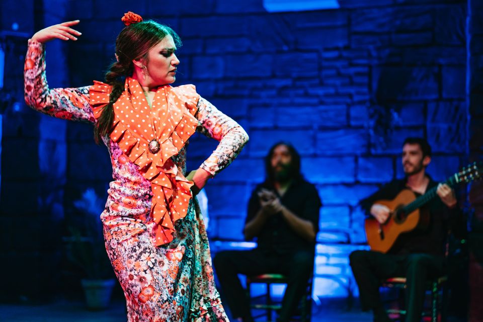 Seville: Baraka Sala Flamenca Show with Drink in Triana - Who This Show Fits Best (And Who Should Skip It)