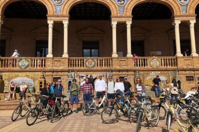 Seville Bike Tour - Meeting point and pace: riding from C. Arjona to the heart of Seville
