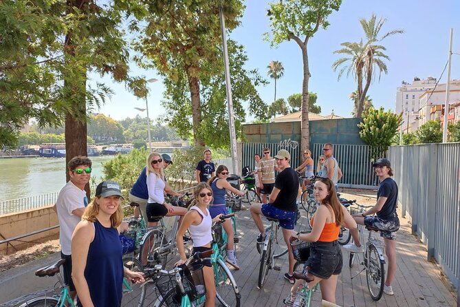 Seville Bike Tour (Private Tour) - Barrio Santa Cruz: The Medieval Heart in a Short Stop