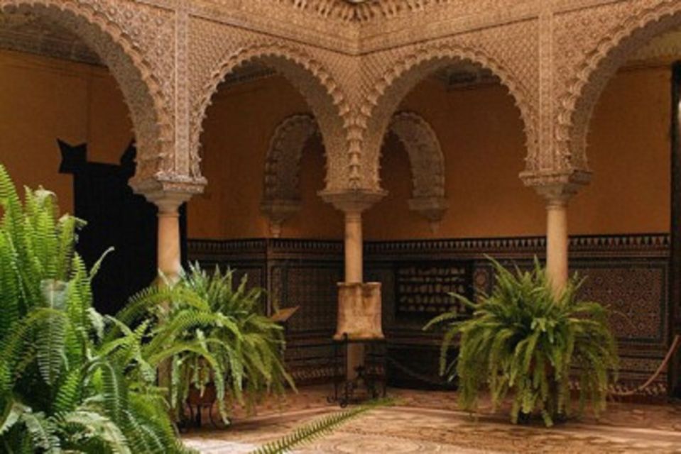 Seville: Casa de Pilatos and Condesa de Lebrija Palace Tour - Pickup and timing: when 2 hours 30 minutes feels right