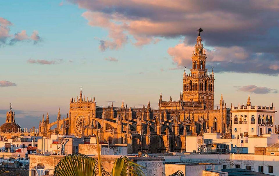 Seville Cathedral and Giralda Tower Guided Tour and Tickets - Price and value: what $42 buys you in Seville time