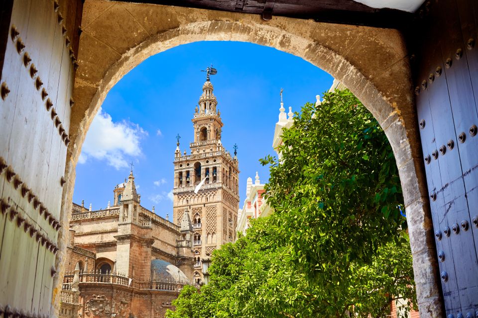 Seville: Cathedral, Giralda, and Alcazar Guided Tour - Who this tour is best for (and who should think twice)