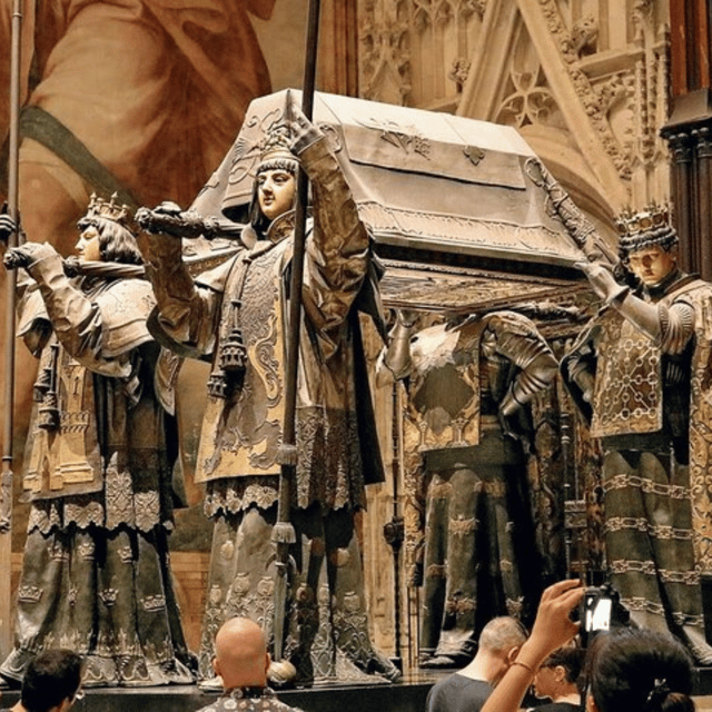 Seville: CATHEDRAL TINY GROUP SKIP THE LINE - Giralda Bell Tower: views, timing, and ramp reality