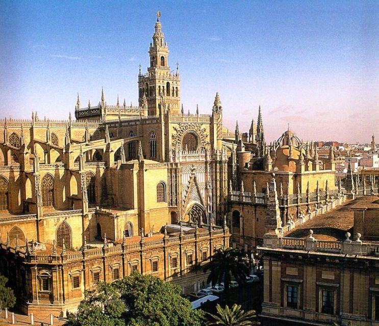 Seville: City of Queens, Nuns, Sex Work & Witches - A bar break that keeps the vibe human