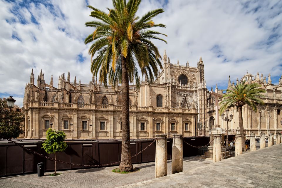 Seville: City Sightseeing Hop-On Hop-Off Bus Tour - Stop-by-stop: what each part of the route is for