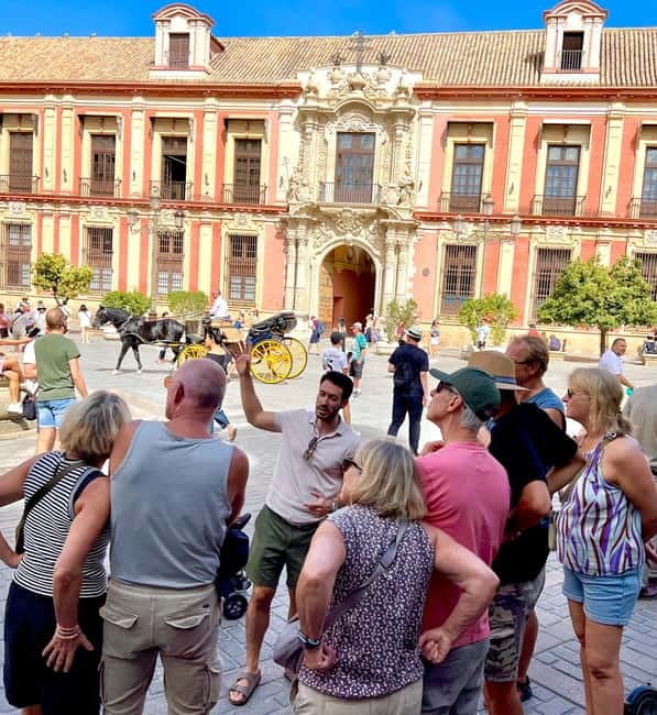 Seville: City Walking Tour - Meeting at Calle Almirantazgo 8 and starting with a real introduction