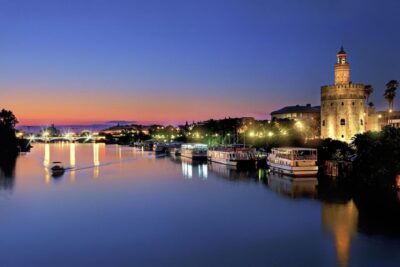 Seville : Discover best plans recommended by local people - How the Liiffe AI Itinerary Gets Built for You